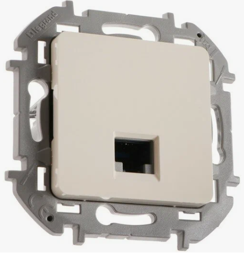 Legrand INSPIRIA Слоновая кость Информационная розетка RJ 45 - категория 5e - UTP