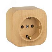 QUTEO Розетка 1-мест. для откр.уст. с зазем. б/защ.шторок 16А дерево